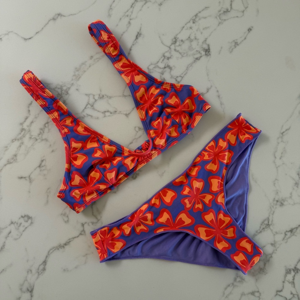 Rip Curl Bralette + Cheeky Bottom Bikini SET - Purple Neon Isles - Size XXS/XS